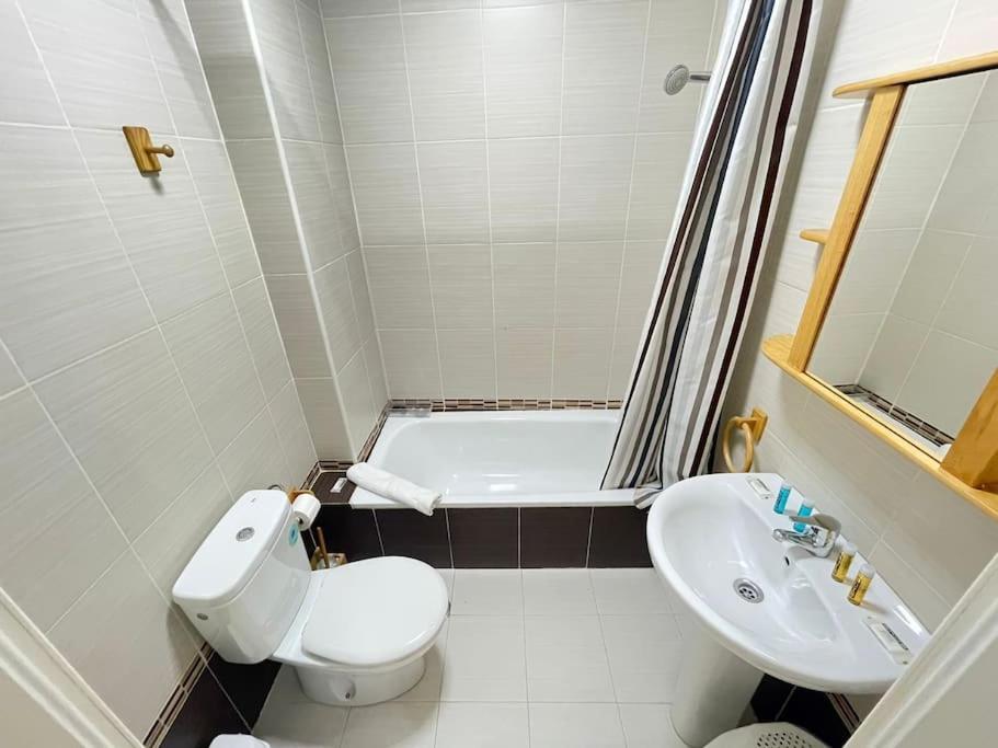 Nice Flat In Atarazanas - Souv Malaga Bagian luar foto