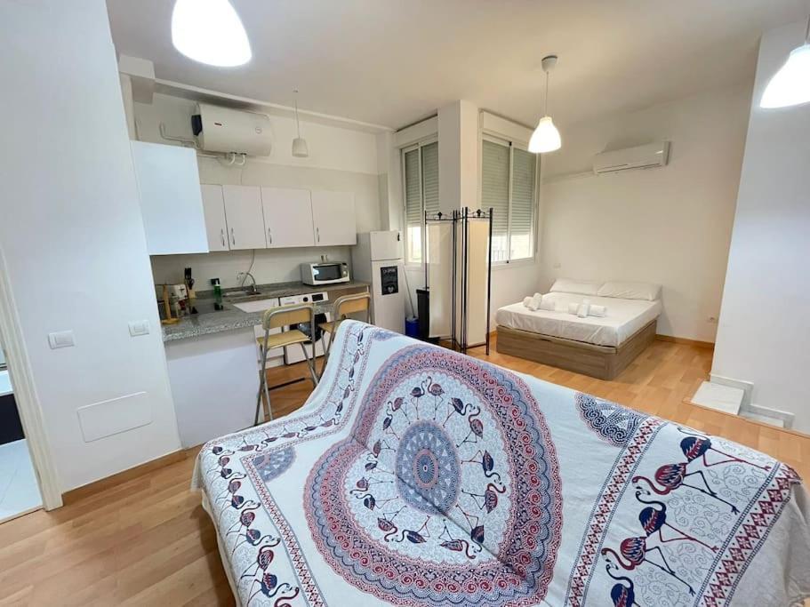 Nice Flat In Atarazanas - Souv Malaga Bagian luar foto